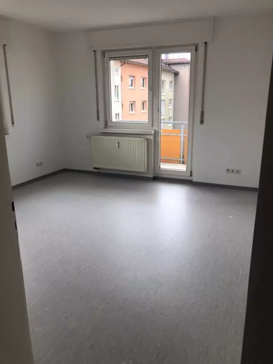 Mapio Designs 3-Zimmer-Wohnung zur Miete, Schlesierstraße 3, 73732 Esslingen ...